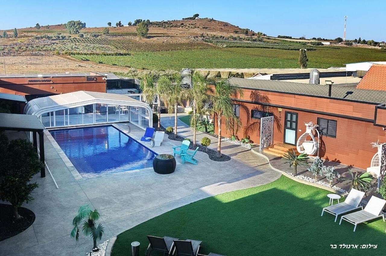 אוטופיה בצפון - מתחם אירוח מפואר Hotell Shahar Exteriör bild