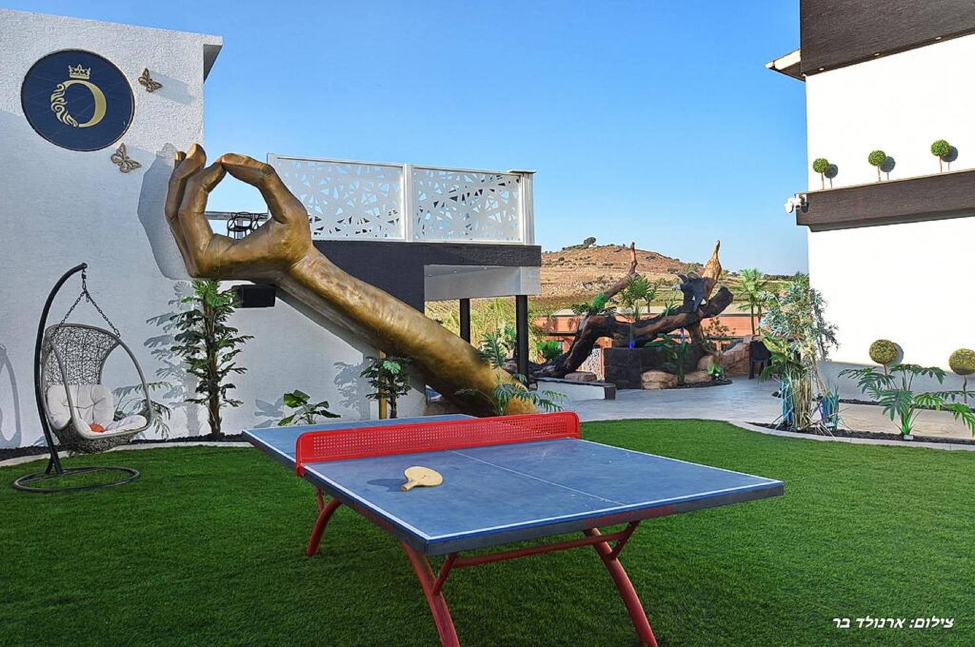 אוטופיה בצפון - מתחם אירוח מפואר Hotell Shahar Exteriör bild