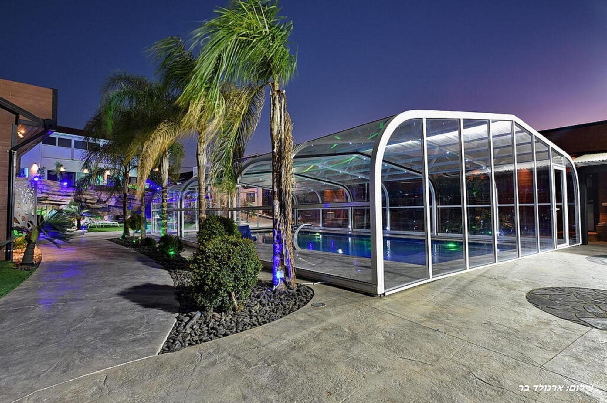 אוטופיה בצפון - מתחם אירוח מפואר Hotell Shahar Exteriör bild