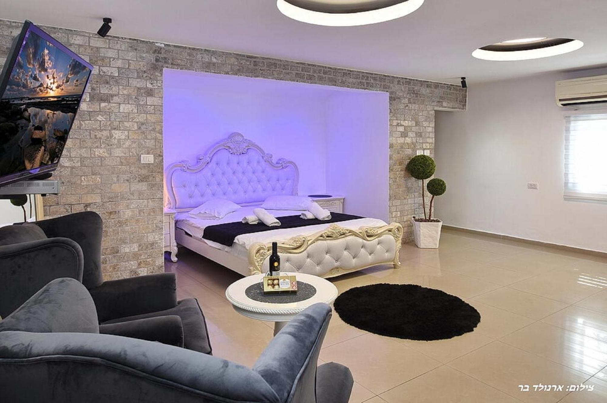 אוטופיה בצפון - מתחם אירוח מפואר Hotell Shahar Exteriör bild